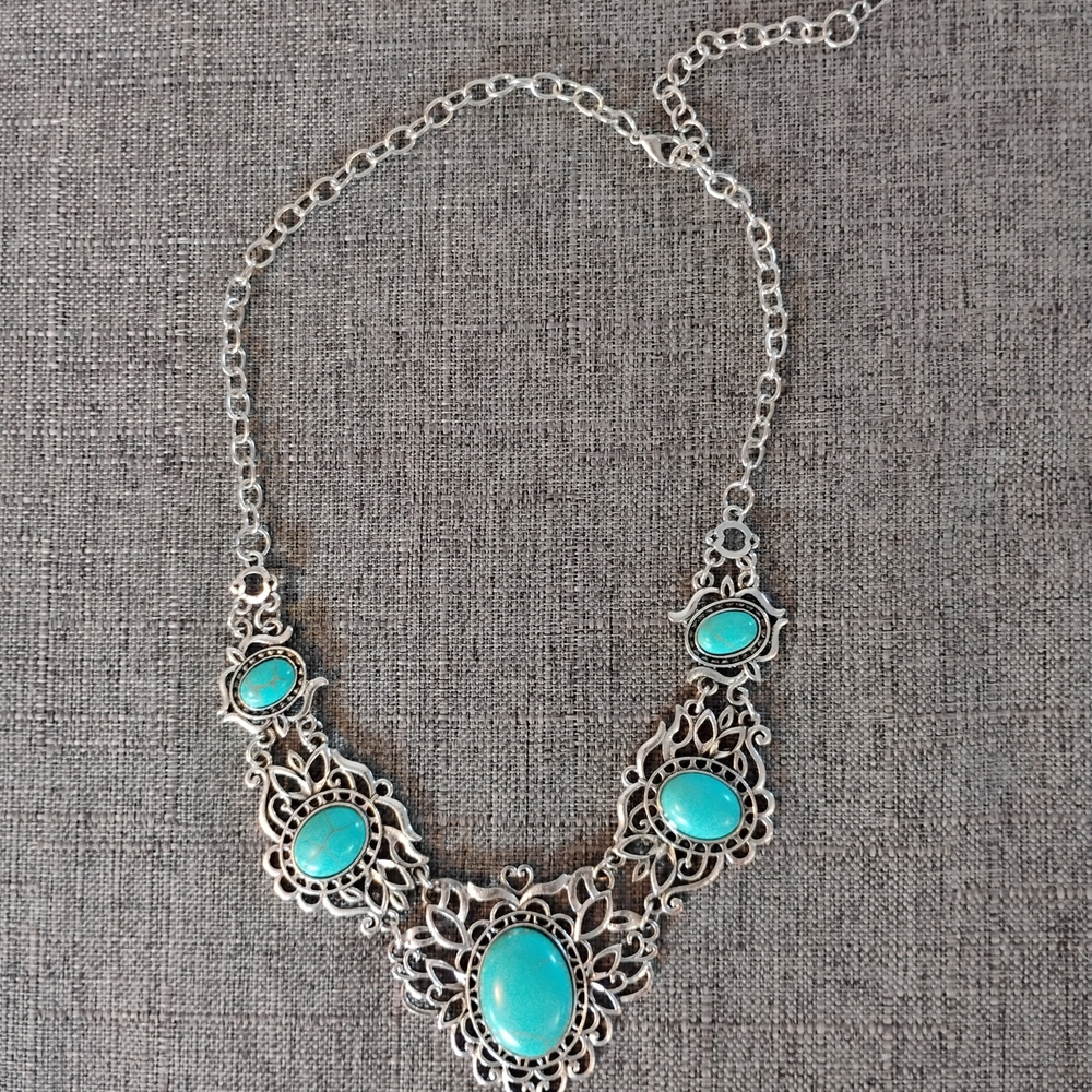 Elegant Silver Necklace with Turquoise Accents
